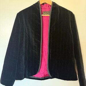 Vintage black velvet quilted jacket/blazer - size S